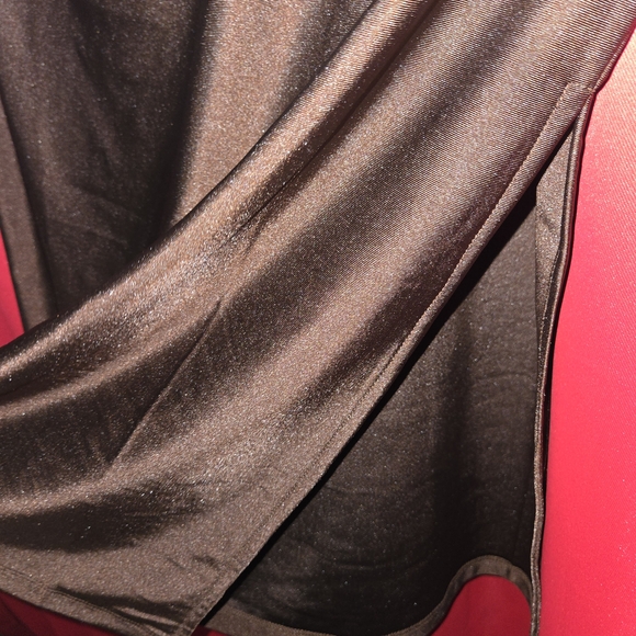 Elegant Brown Women's Dress - Picture 6 of 7